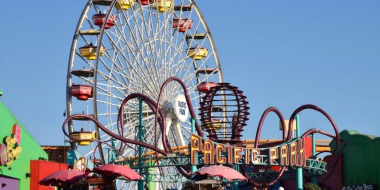 Guide to the Santa Monica Pier. #santamonica #losangeles #thingstodoinla #familytravel #southerncalifornia