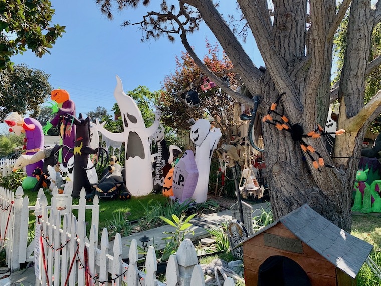 Halloween inflatables