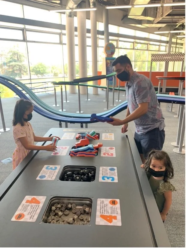 Family playing at Discovery Cube Los Angeles