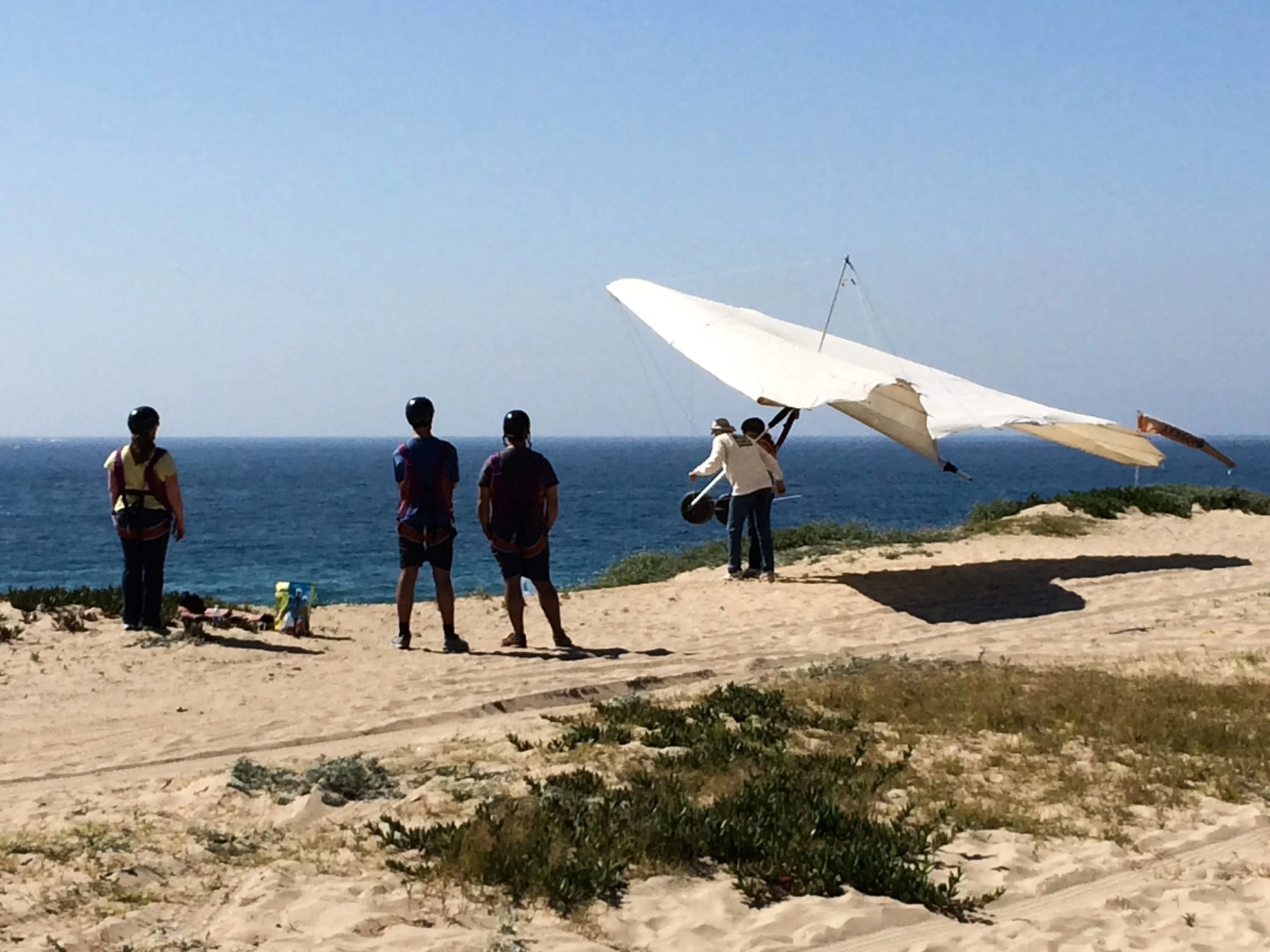 hang gliding lessons at Dockweiler Beach