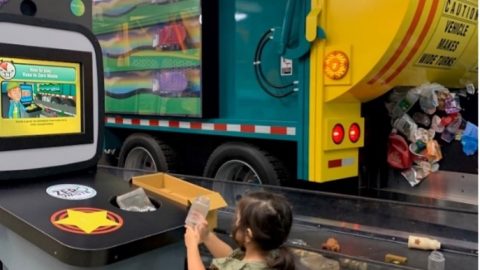 Recycling-Center-at-Discovery-Cube-Los-Angeles