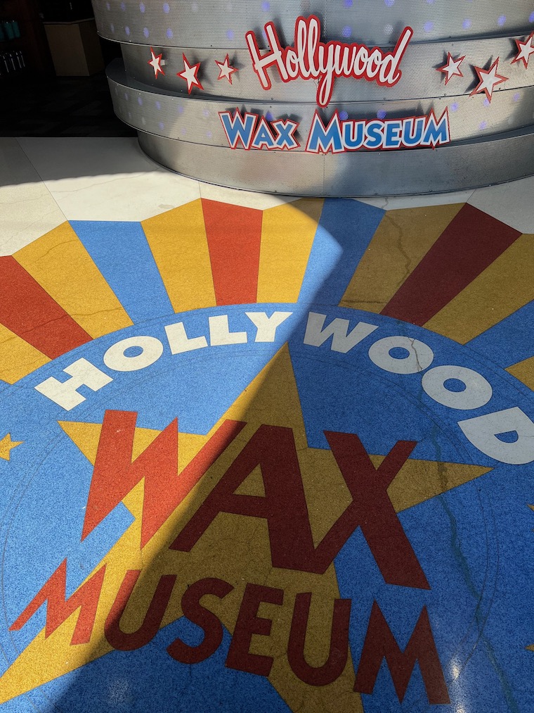 hollywood wax museum entrance