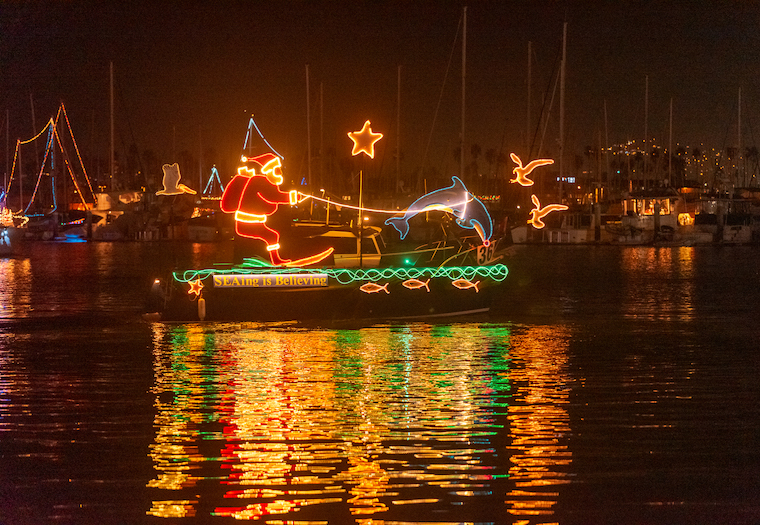 Parade of Lights Ventura Harbor boat parade Photo by Brendan Daly, used with permission