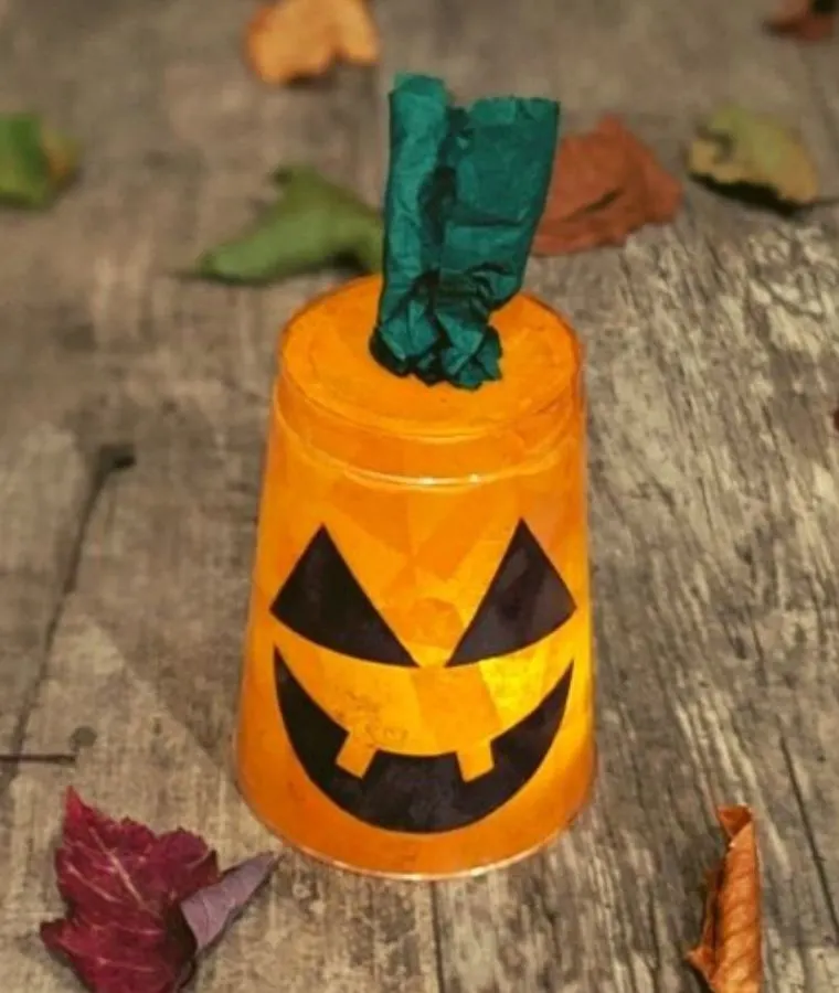 Glowing Jack-o’-Lantern Craft for Kids