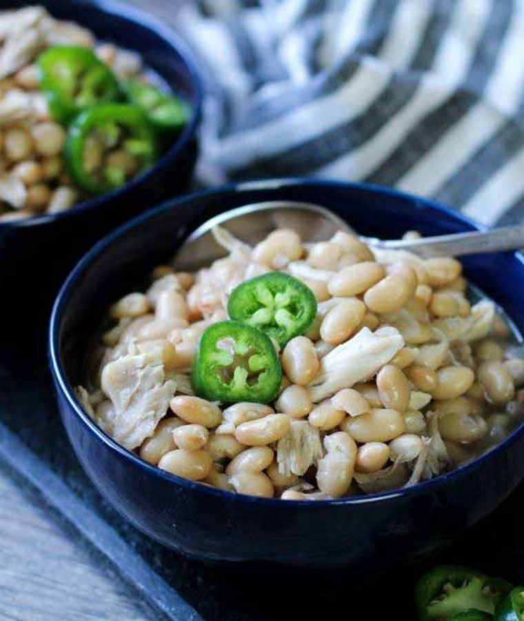 Dinner in a Hurry: 5-Ingredient Easy White Bean Chicken Chili Recipe