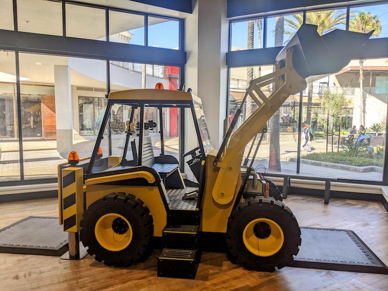 kid sized digger at Dig it indoor play place in Torrance