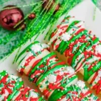 Christmas Marshmallow Pops from Trop Rockin - featured image