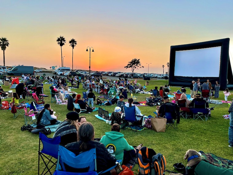 Summer Outdoor Movie Nights at Ventura Harbor