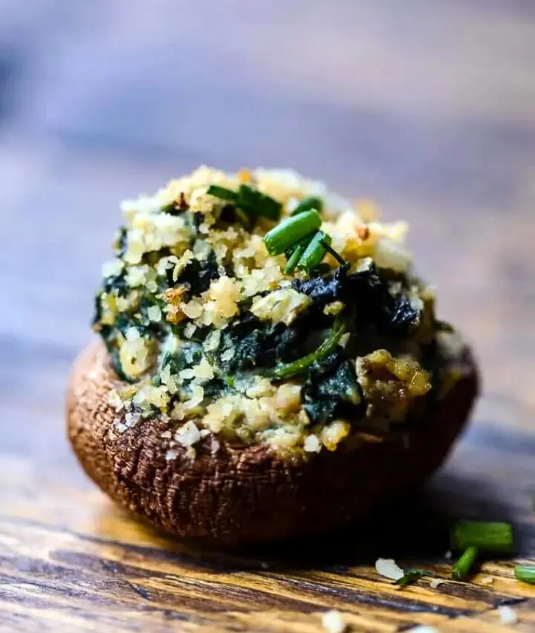 Vegan Stuffed Mushrooms with Ricotta and Spinach