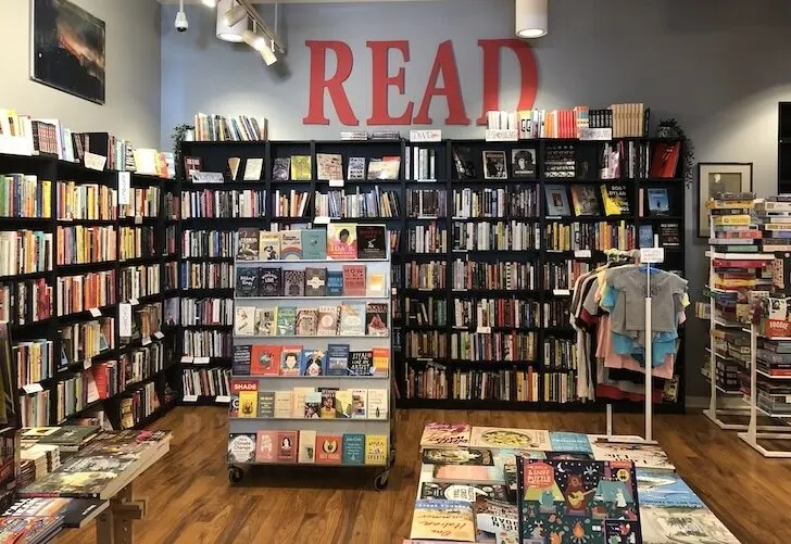 Chevalier's Books bookstore featured image