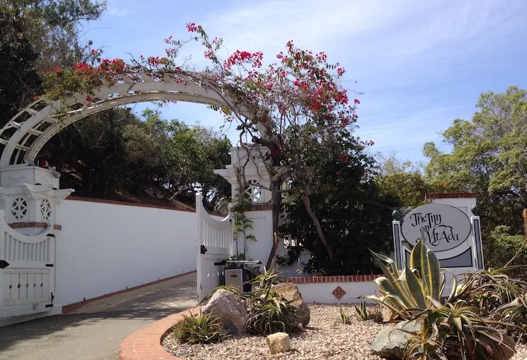 entryway to the inn at Mt Ada on Catalina Island