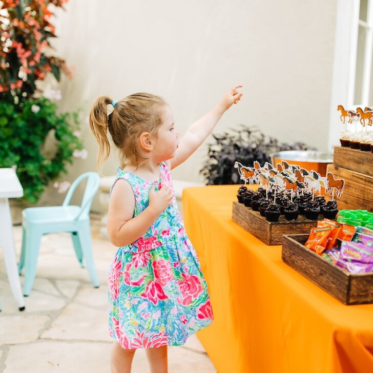 kid at the kids treat table kids birthday party