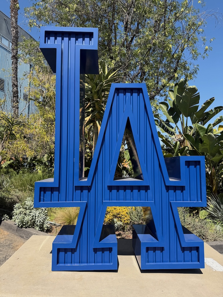 LA Dodgers logo in Blue